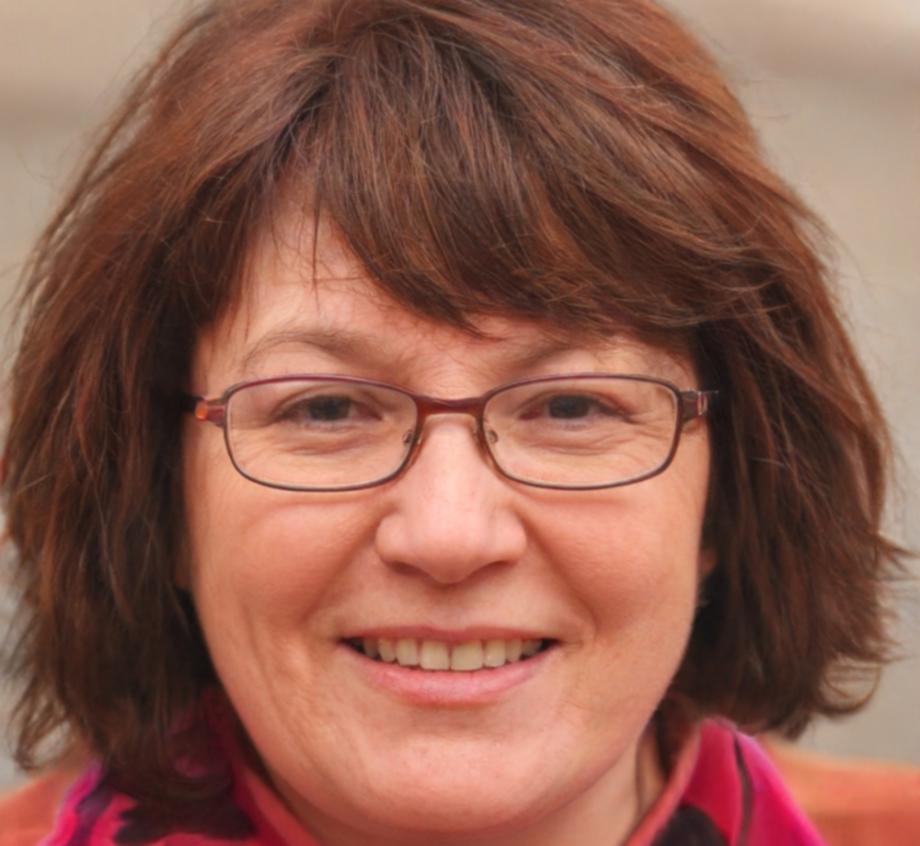 Elena Montemayor, Directora de Innovación Pedagógica